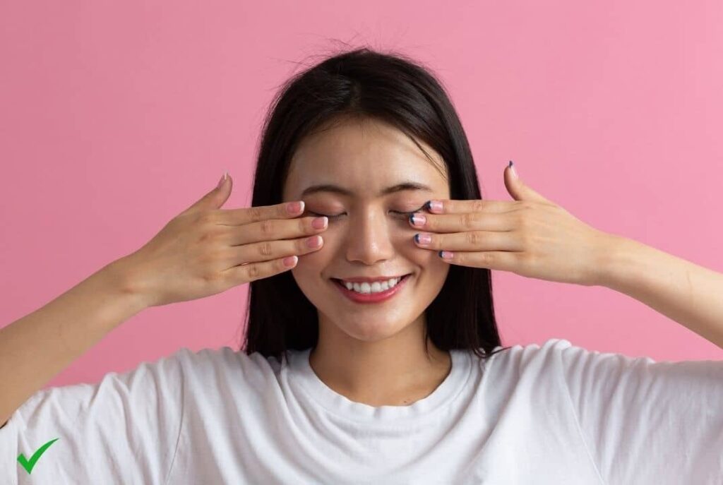 Natural Eye Health Remedies: Improve Your Vision with Simple, Effective Solutions