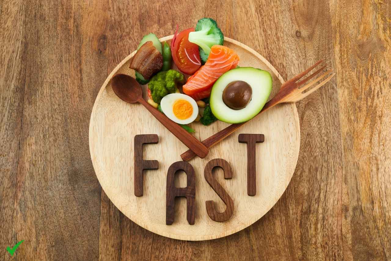 Intermittent Fasting Benefits and Risks